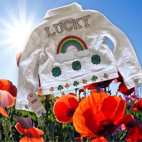 Custom LUCKY St Patrick’s Day Rainbow Clover Jean Jacket sizes 2T 3T 4T 5T 6/7 - Picture 1 of 2